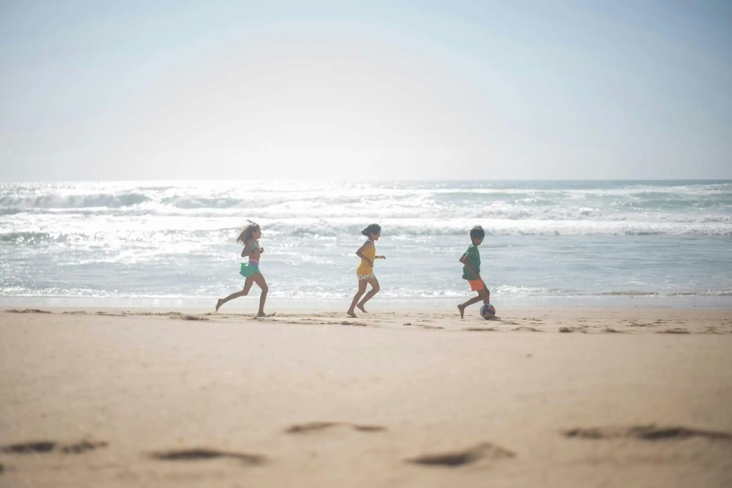 Kid Friendly Beaches in Oahu - Best for Toddlers & Teens
