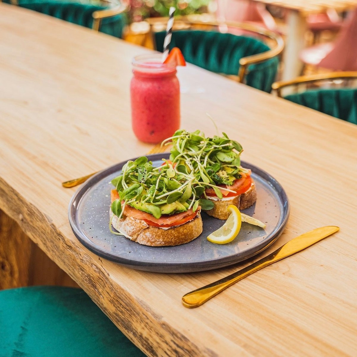 Belle Surf Cafe